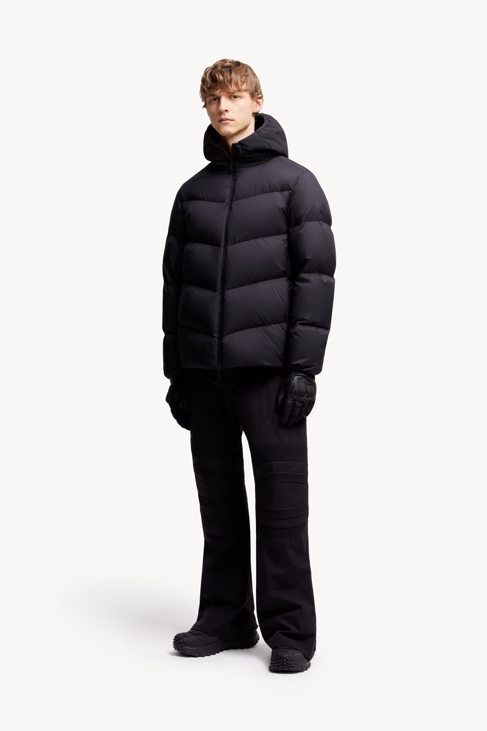 Plumífero corto con capucha Forez Hombre Negro Moncler 0